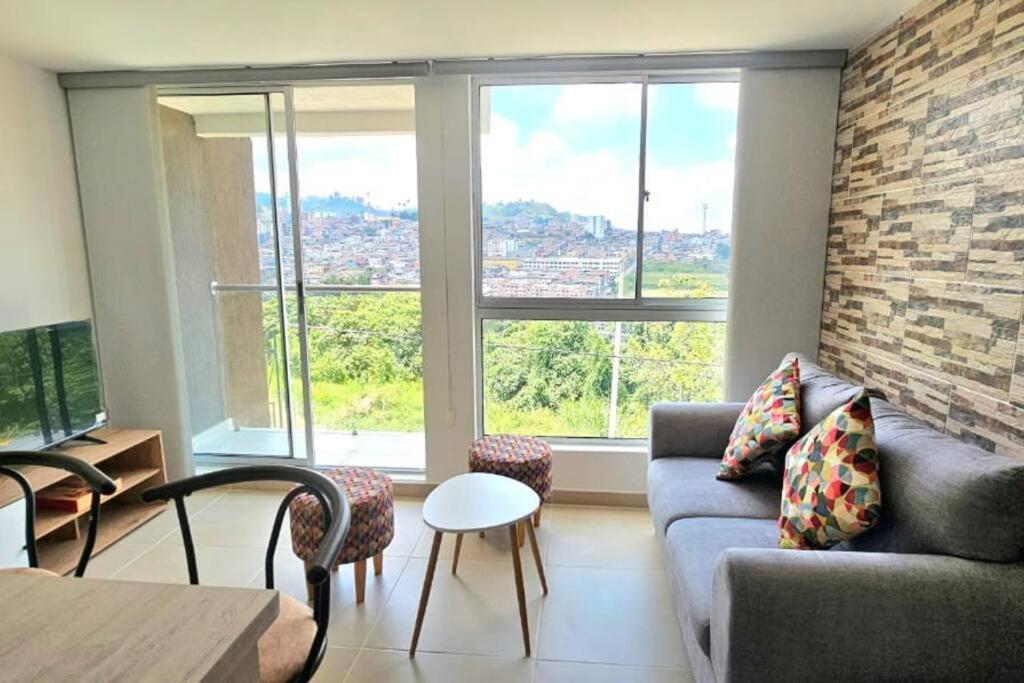 Sobre Panamericana Cerca A Aeropuerto & Expoferias Apartment *