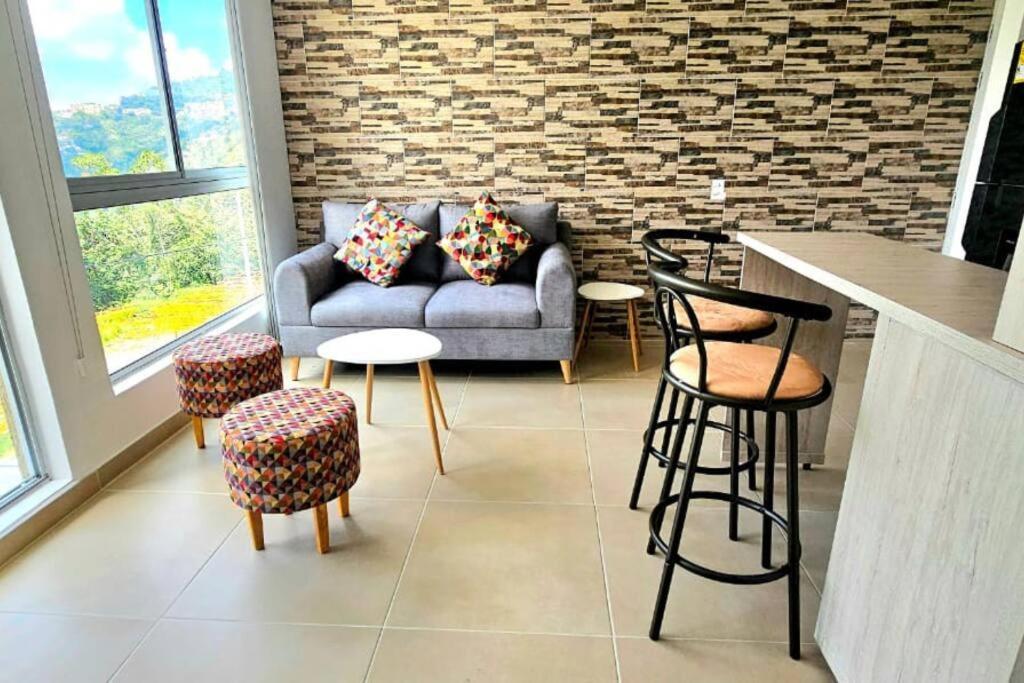 Sobre Panamericana Cerca A Aeropuerto & Expoferias Apartment *