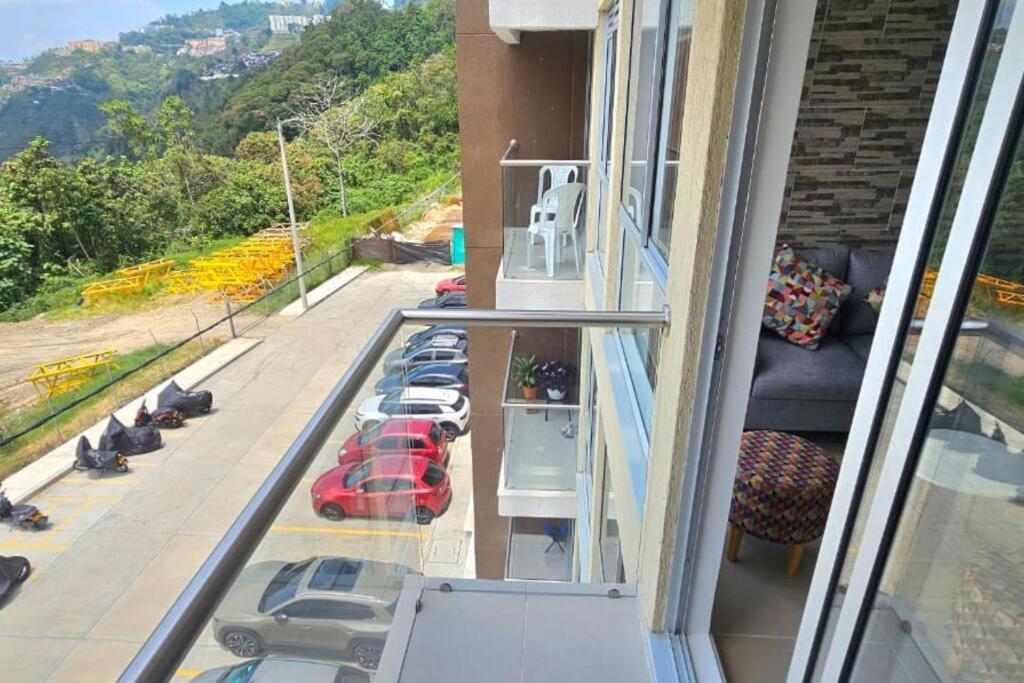 Sobre Panamericana Cerca A Aeropuerto & Expoferias * Manizales